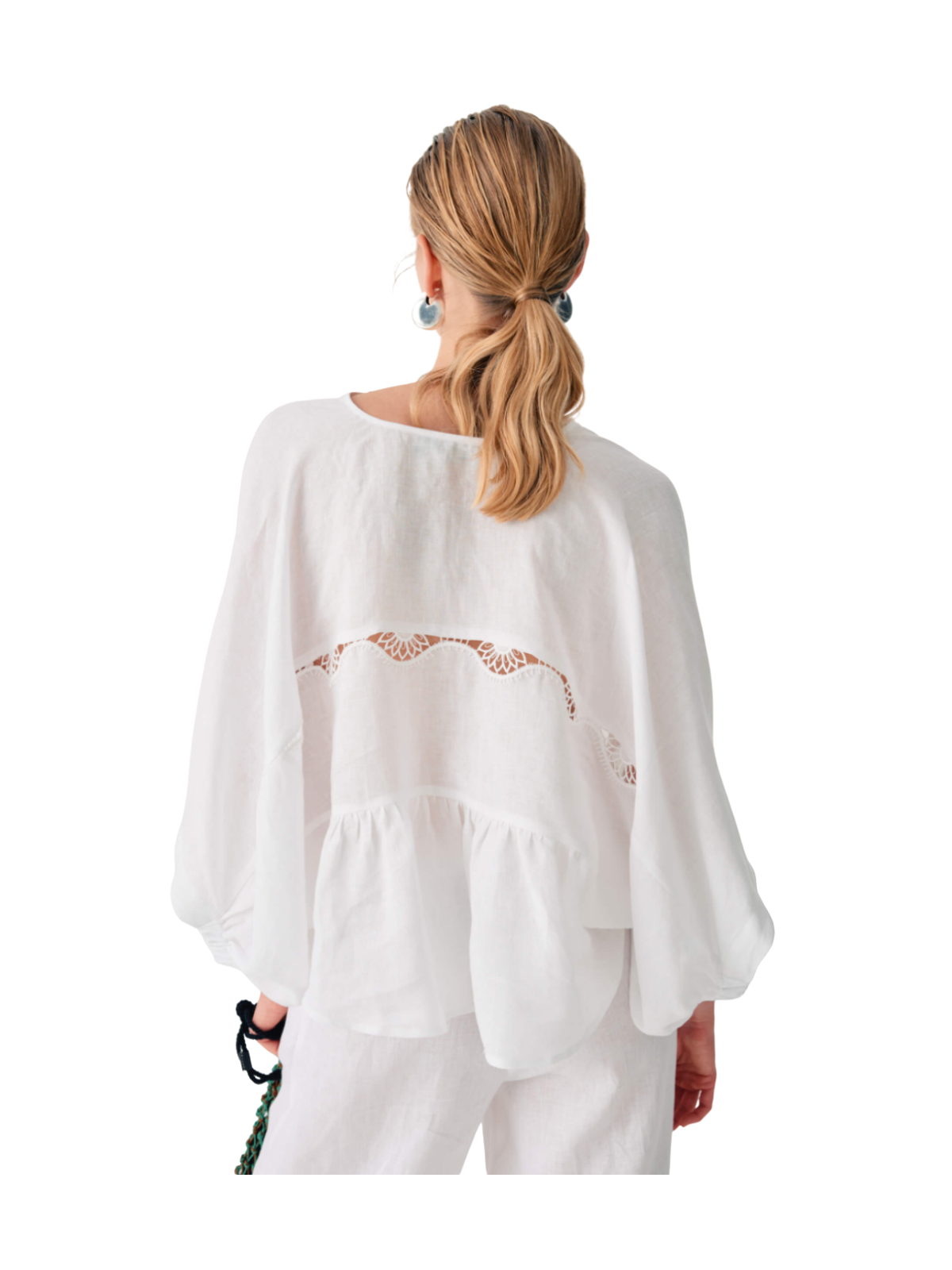 Blusa in lino con pizzi