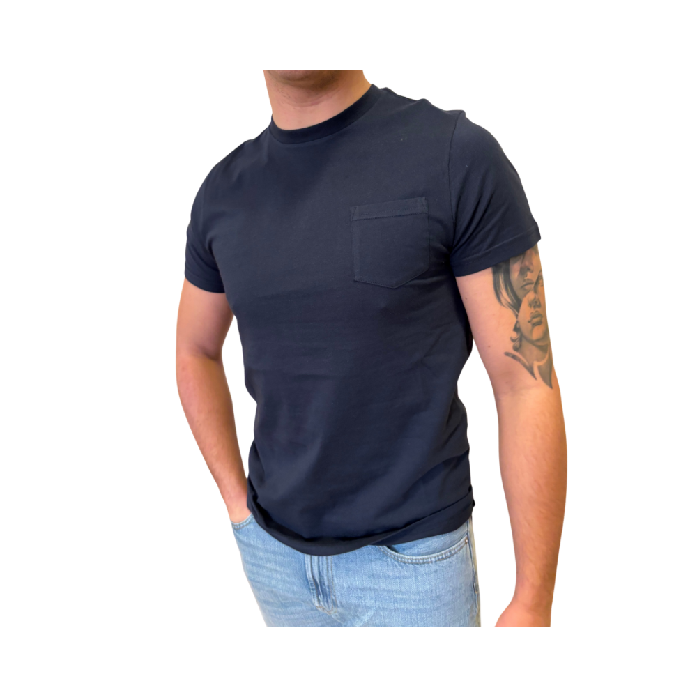 T-shirt con taschino