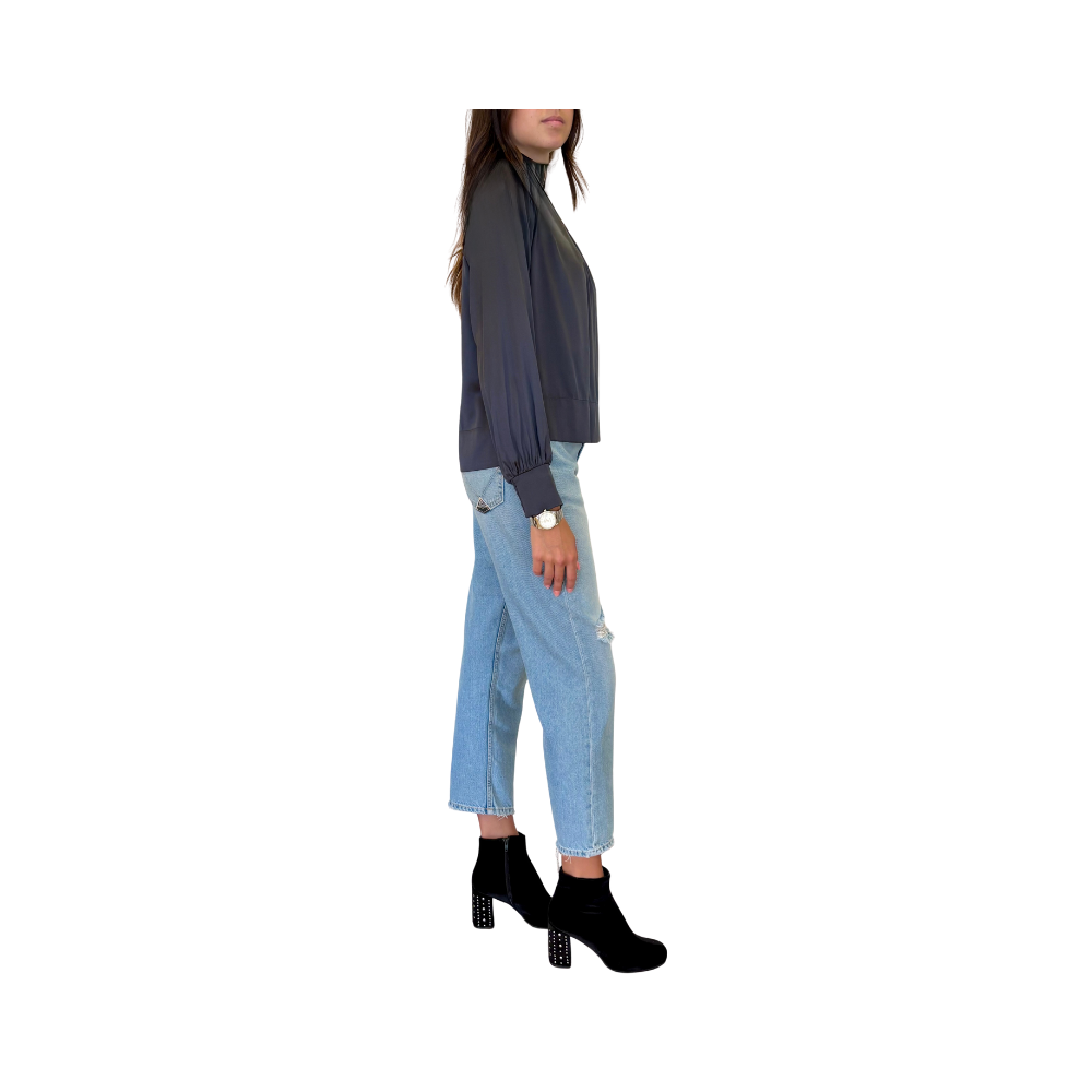 Blusa high neck